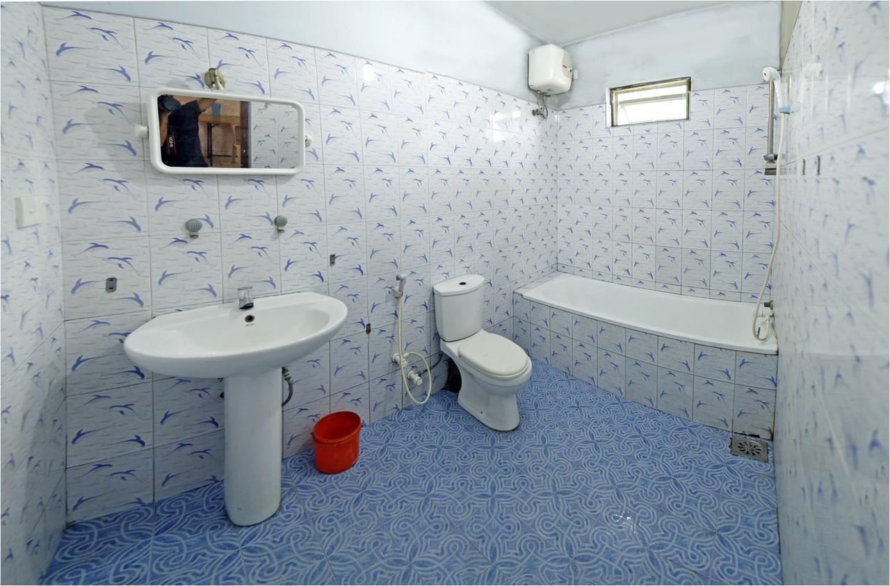 Ranmal Airport Transit Hotel Катунаяка Экстерьер фото